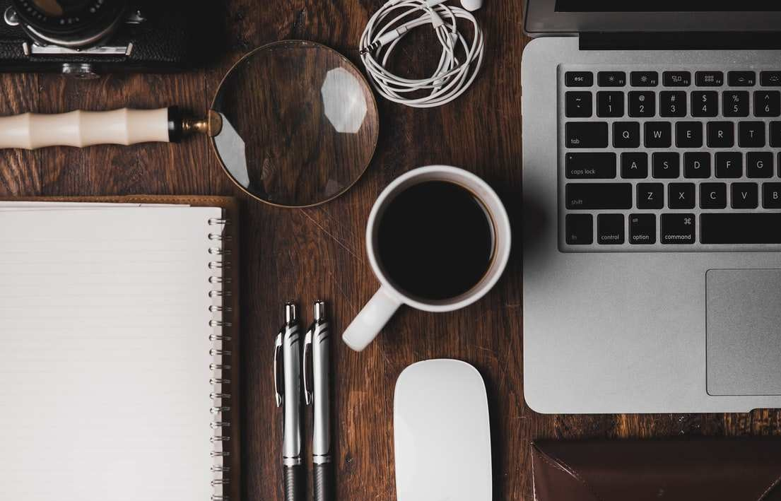 长汀|B站员工猝死：2022最先淘汰的，是24小时不打烊的年轻人