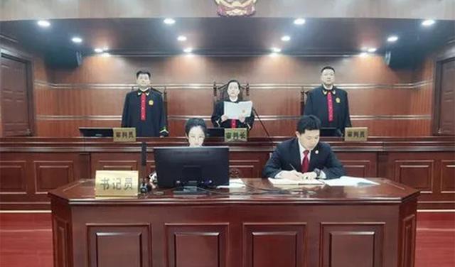 案例:外卖员深夜潜入独居女家劫财劫色,被对方情夫撞见引发血案