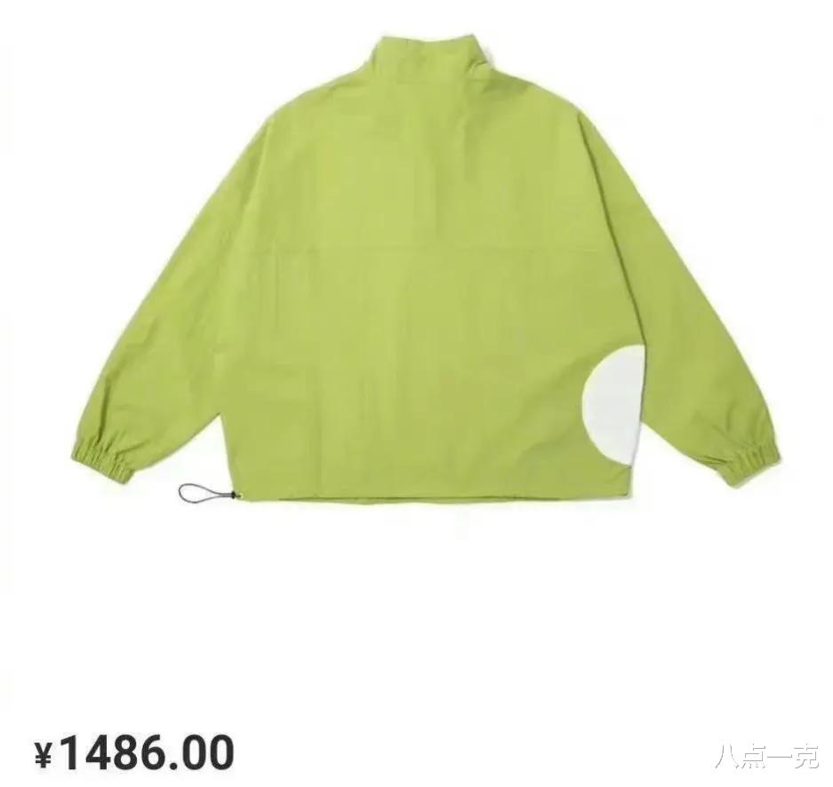 张艺兴|网友称归国四子成服装三巨头, “三缺衣”张艺兴成为最大赢家!