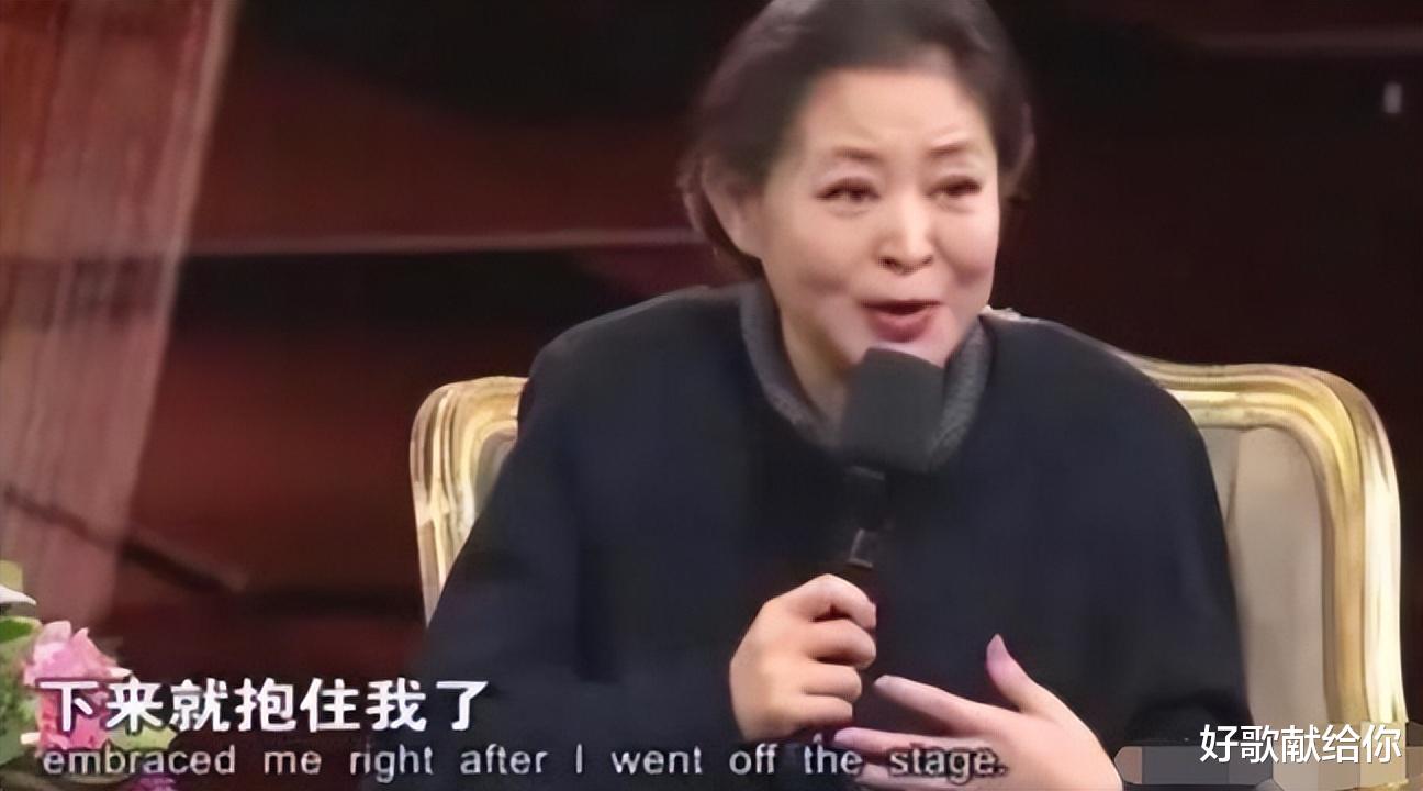 何炅|电视上力挽狂澜的“名场面”，现场有多惨烈，救场就有多漂亮