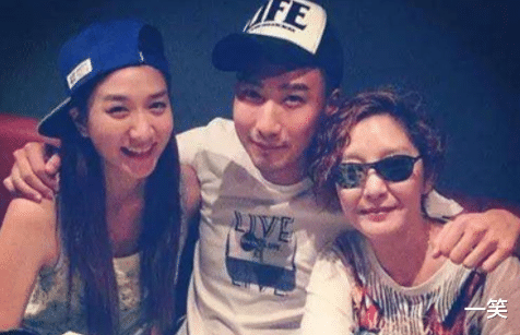 张国荣|分手初恋张国荣!女星遭渣男欺骗未婚产子,57岁至今未嫁