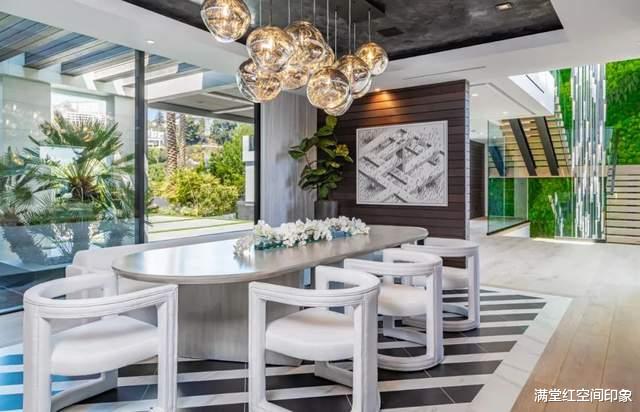 5000㎡的豪宅+顶配软装,卫生间比我客厅大系列