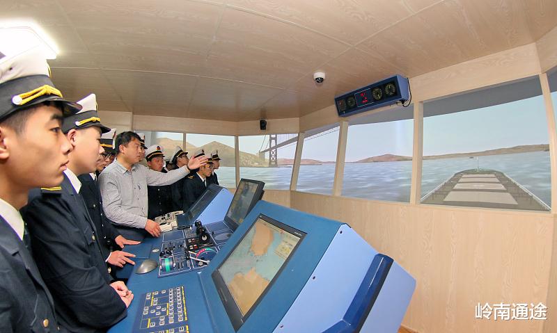 招聘|到处都是招聘海员的信息，为什么不愿意去做海员呢？这是高薪工作