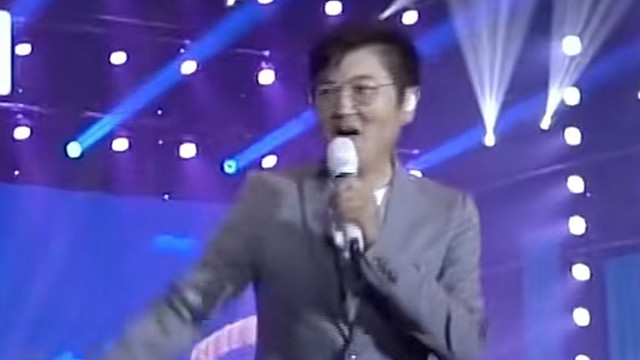 孙楠|53岁孙楠现身商演状态欠佳！身材暴瘦腿细似麻杆，皮肤松弛显老态