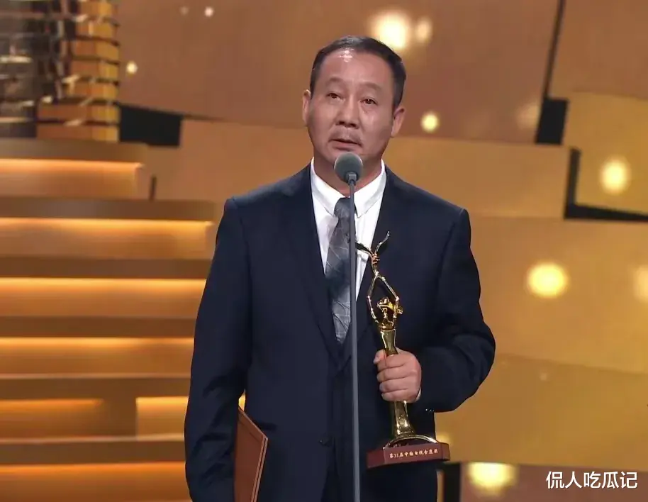 马少骅|金鹰奖最佳男配马少骅:戏疯子的背后是收入惨淡、无人知晓的唏嘘