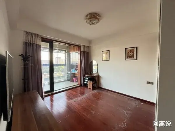 苏州工业园区|多年闺蜜因260万借款不再往来，老公做错了吗？