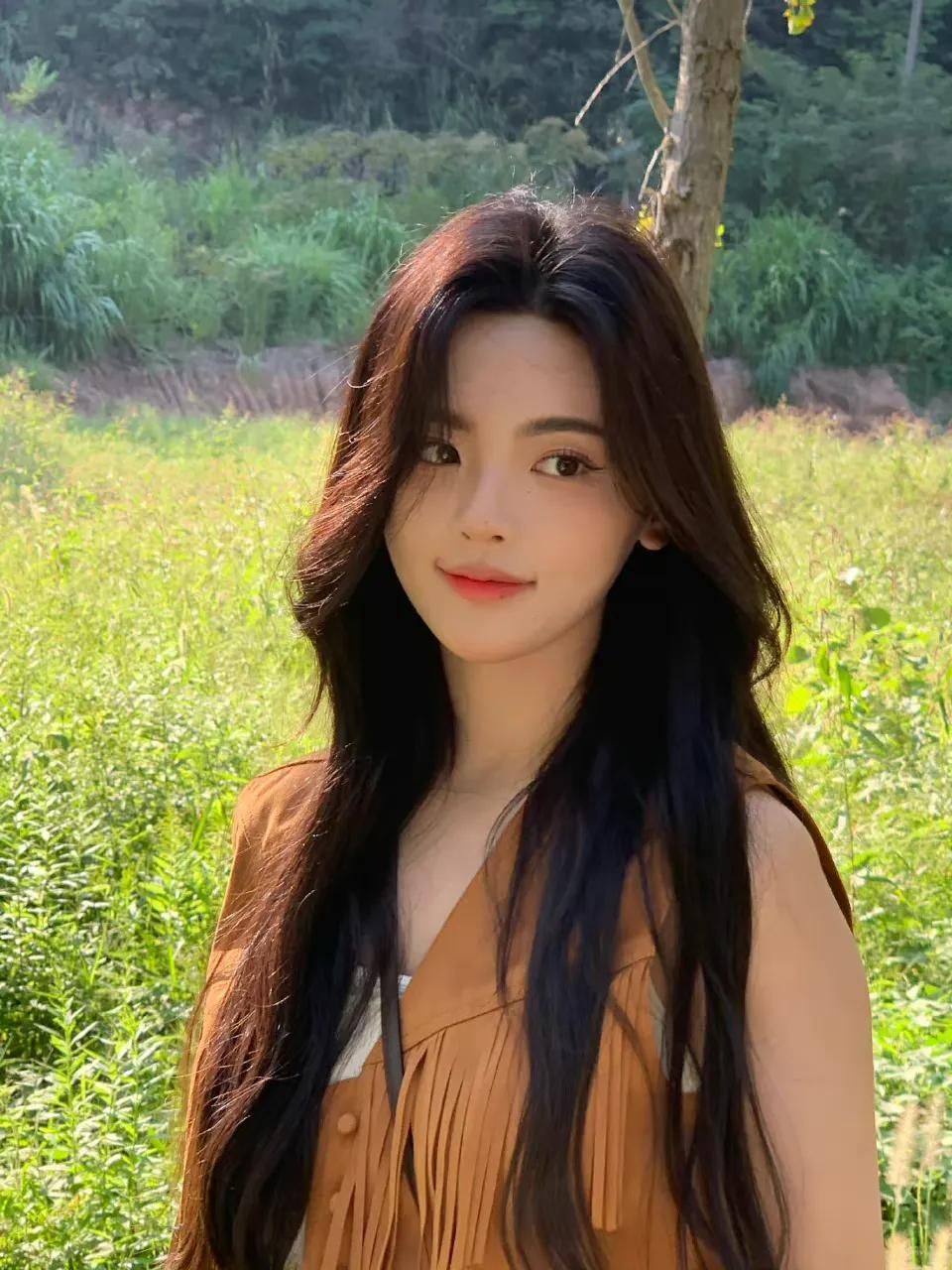 杨超越|杨超越晒秋天live图,让秋日与美女完美组合