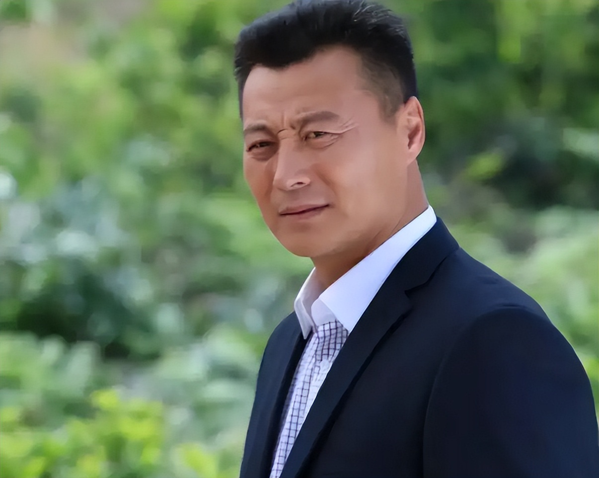 任程伟|任程伟：一无所有时，黄蕾无怨无悔陪伴左右，成名后绝不抛弃她