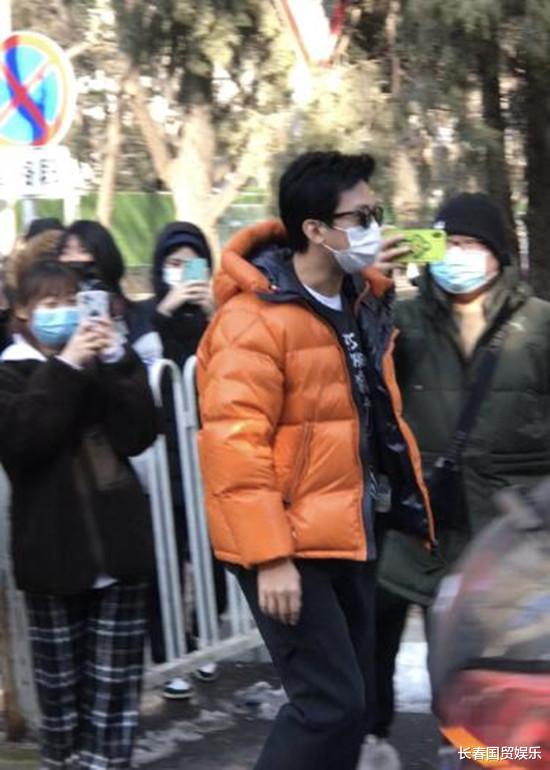 明星|央视春晚第三次联排，众明星“全副武装”低调现身，您能认出几位？