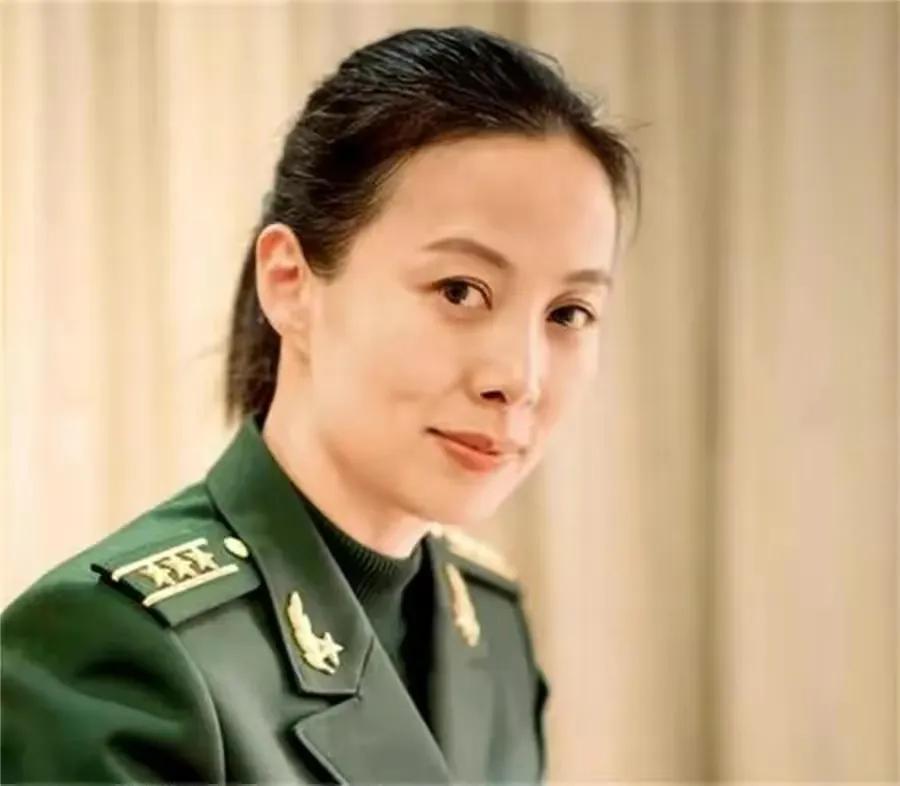 刘洋和王亚平同样优秀,为何不能同时上太空?太危险了