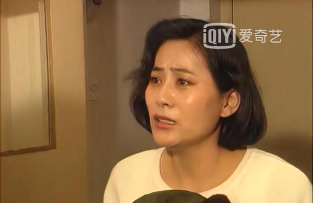 |重温《年轮》：才懂张萌在雪地里的2跪1脱，早已注定了她的结局