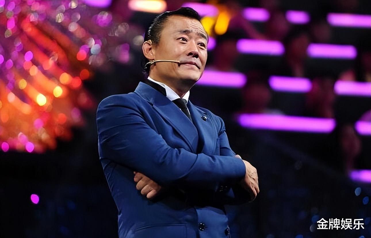 周立波|周立波最新照片曝光!发福变胖了许多,精神状态却很好