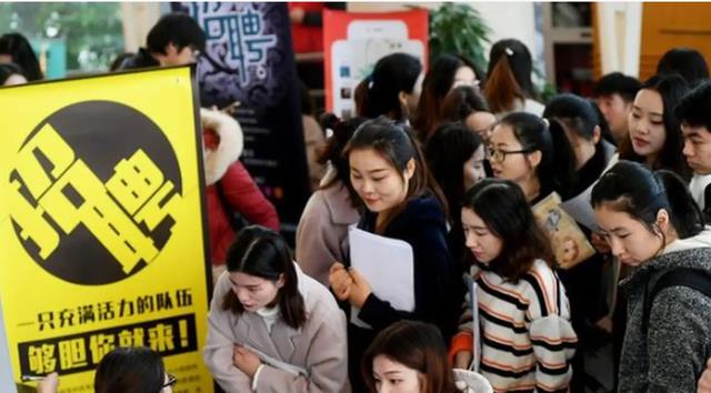 招聘|空军工程大学开启招聘,文职岗位带编制工资上万,并且无需笔试