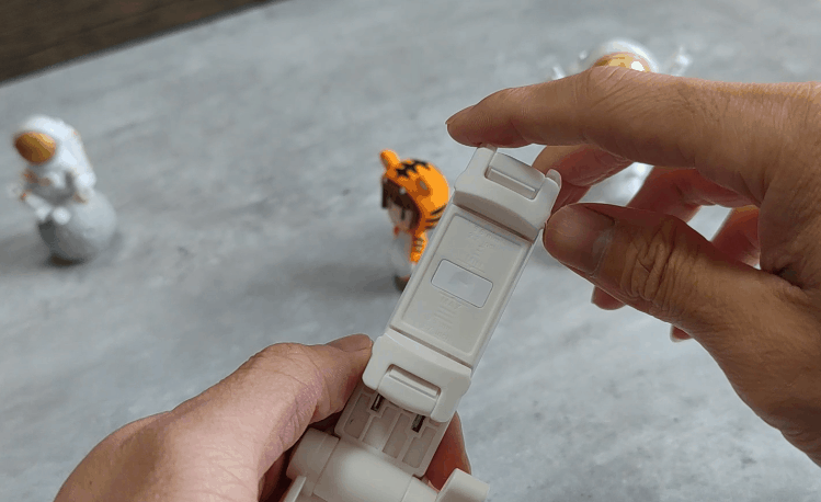 手机支架|竟然会变形？！优秀设计，轻量级拍摄手机支架