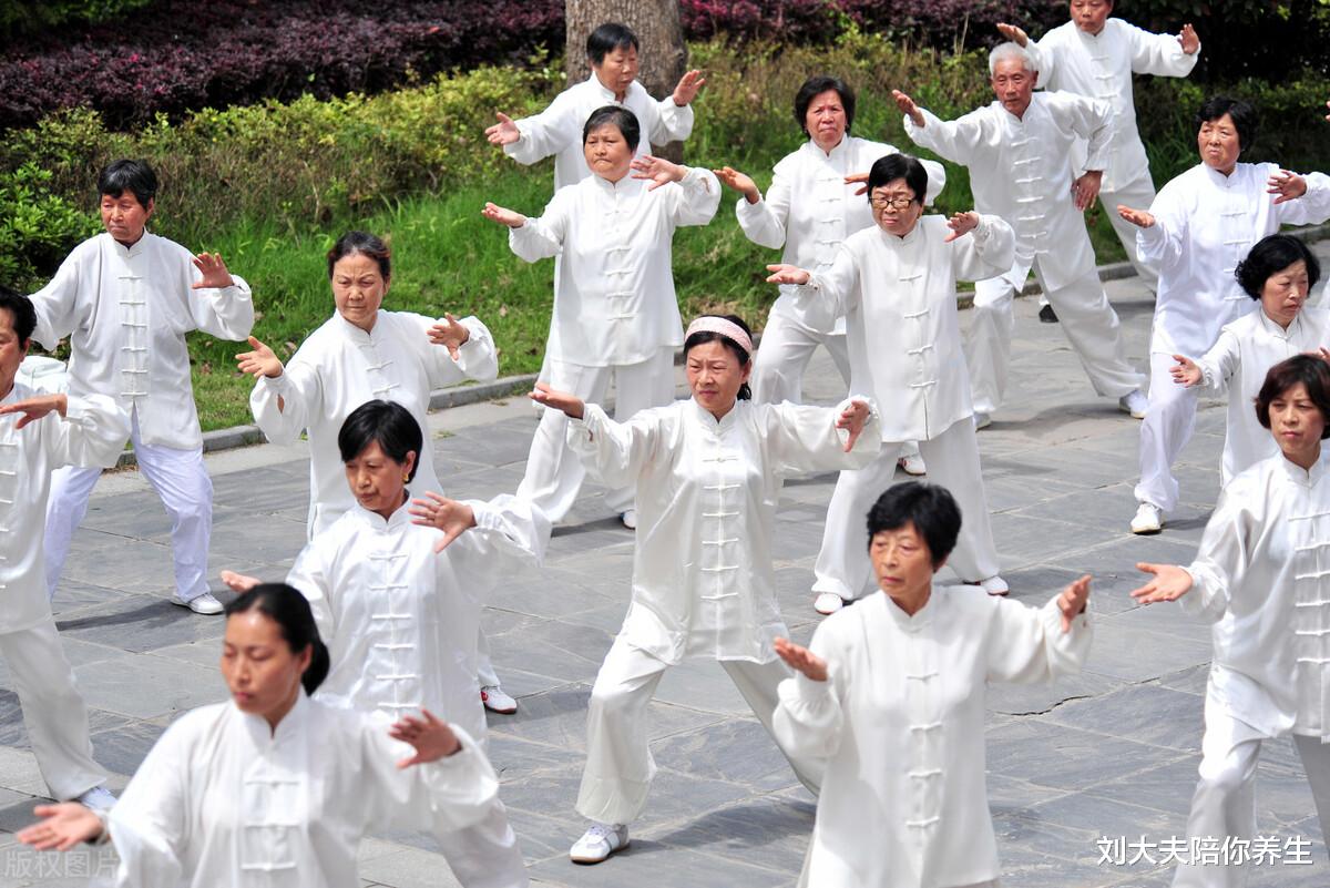 中药|夏季别只喝绿豆汤,试试这碗汤,消暑、养心、祛湿,助你一身轻