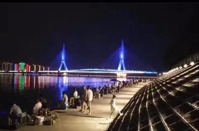 饵料|渔乐杂谈：夏季钓鱼如何根据水情选择合适鱼饵