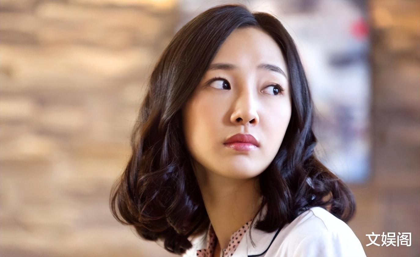 赵丽颖|赵丽颖新剧花絮照片火上热搜,离婚后,事业丝毫没有受到影响