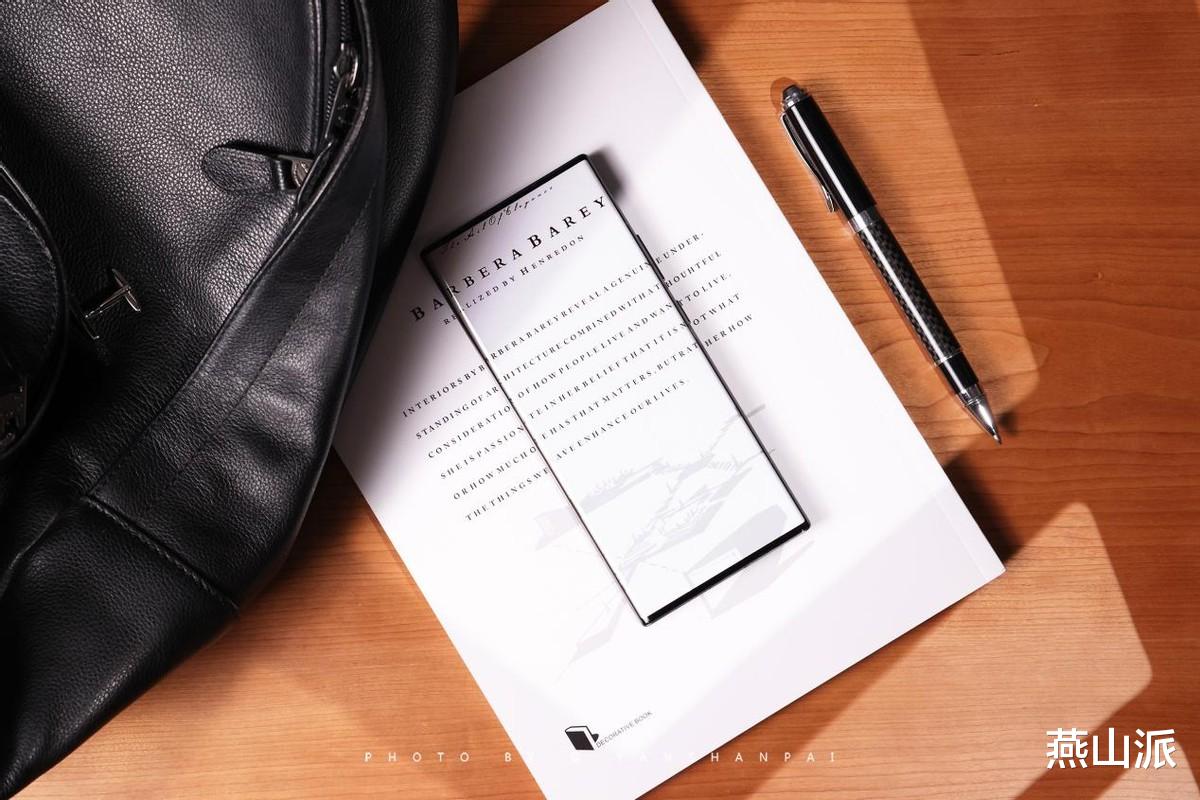 中兴|中兴Axon 40Ultra首发上手评测：这才是直板旗舰的终级形态