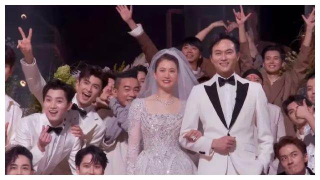 披荆斩棘|《披荆斩棘》成团名单已出？成团夜被指发生尴尬事情，再次遭质疑