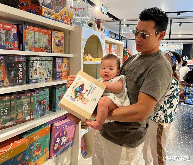 朱珠|朱珠穿老公衬衫自拍，装扮慵懒却不失风情，王昀佳现身甜秀恩爱