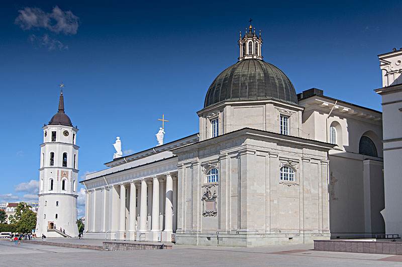 教堂|立陶宛的旅游景点也太无聊了