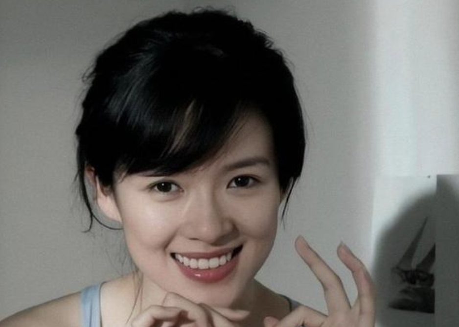 章子怡|章子怡夫妻财产变动,深夜回应离婚传闻,章子怡怒不可竭秒变脸?