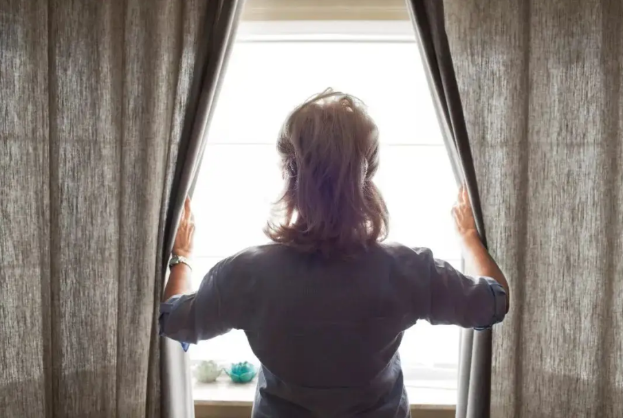 疫情反复,室内通风换气很重要!开启门窗要记住这三点,别做错啦