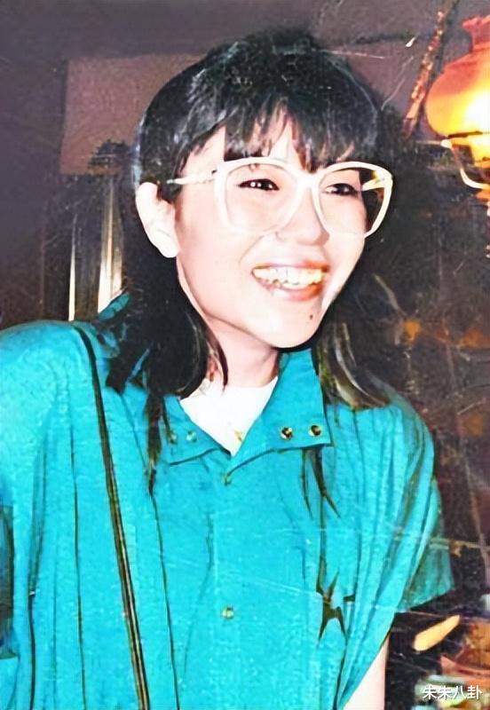 明星|11对丁克的港星明星，各有各的心酸，两位背叛原配偷偷生子