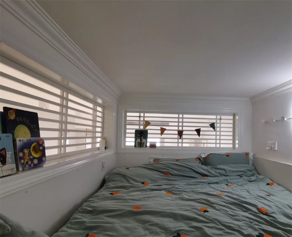 她晒出30㎡小蜗居,利用层高优势做隔层卧室,一个人住真的太爽