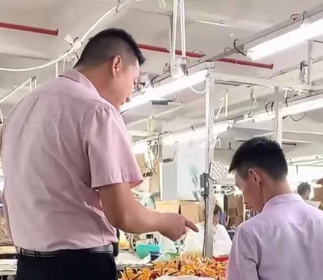 星星说|别怪公司不招35岁以上的人，很现实，资深HR：做到这2点就不用怕