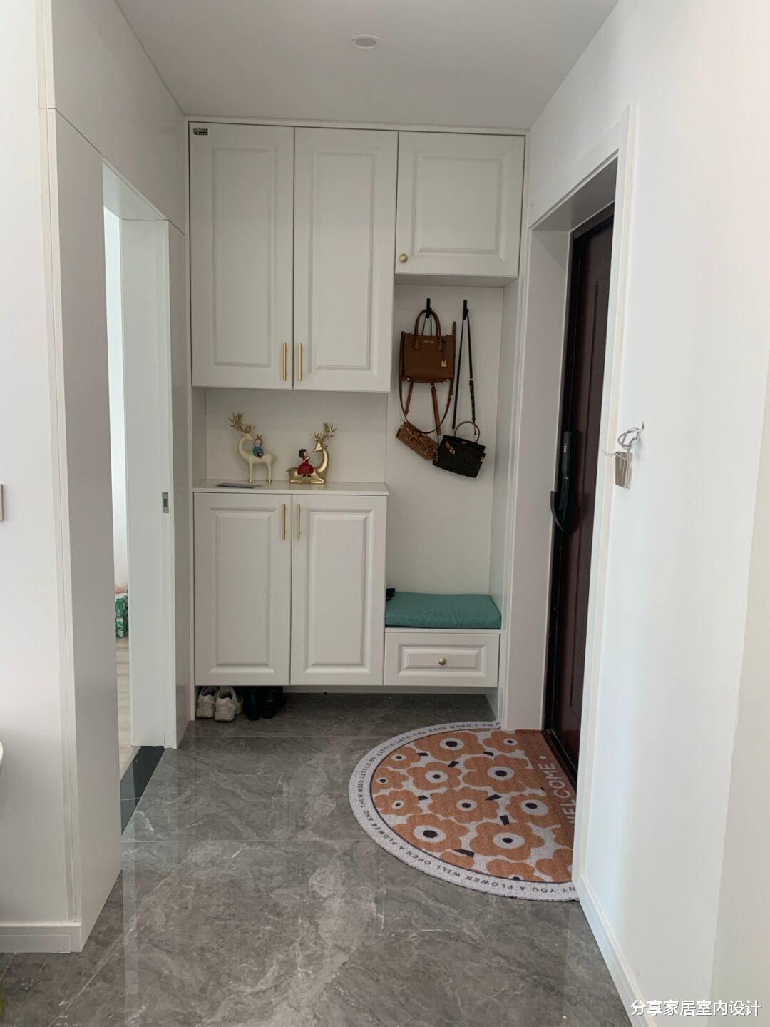 过春节乔迁新居,全屋属于比较流行的装修,非常满意 分享一下!