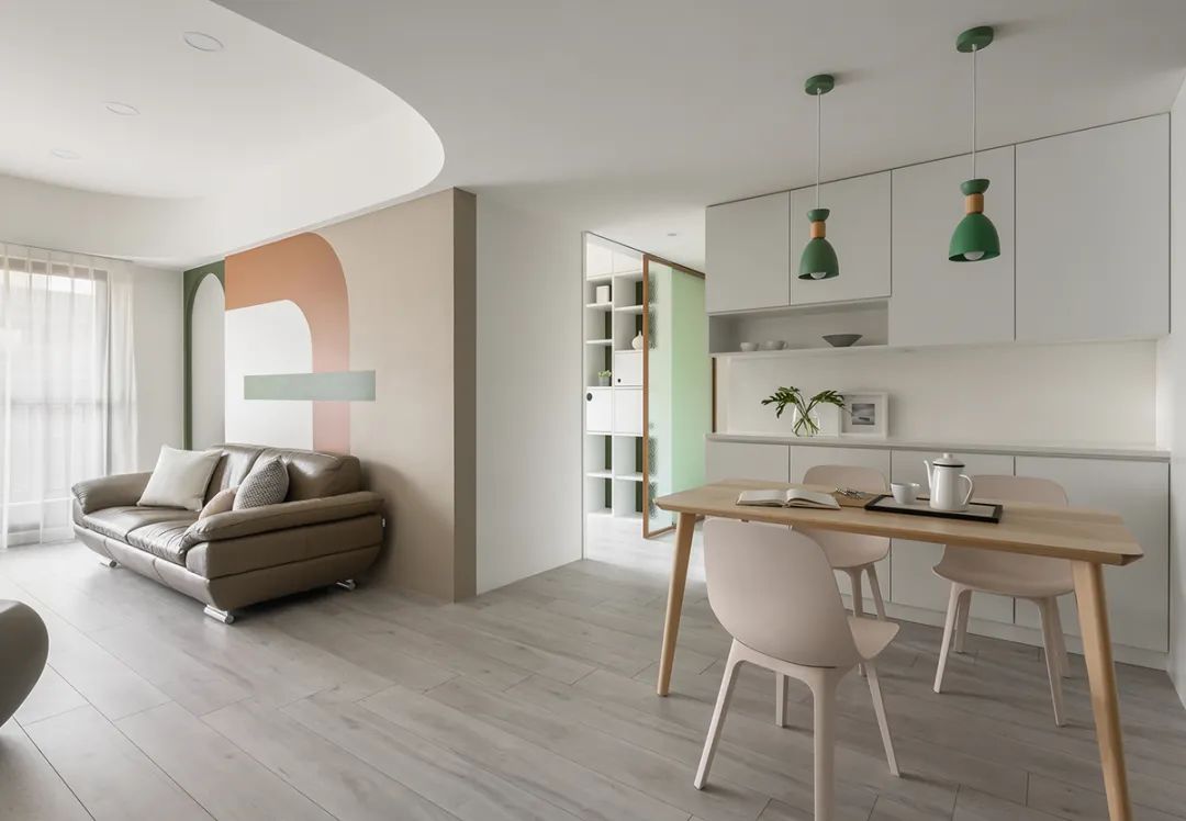 晒晒这套新房装修,颜色搭配,营造出宁静踏实,有层次感的温馨气息