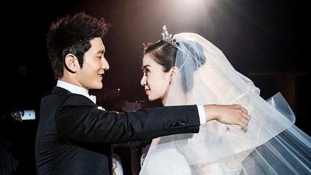 psy|黄晓明带儿子与前妻见面，Angelababy怀抱着“小海绵”尽显母爱