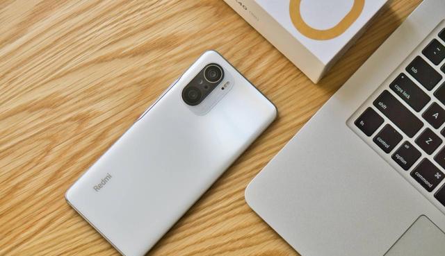 iOS|12+256G仅2399，骁龙870处理器+E4屏，红米K40的确很香