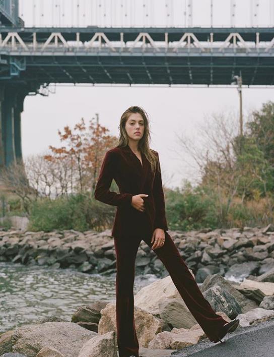 索菲亚|史泰龙家三千金：个个都是长腿芭比，两个姐姐出道，19岁老幺早恋