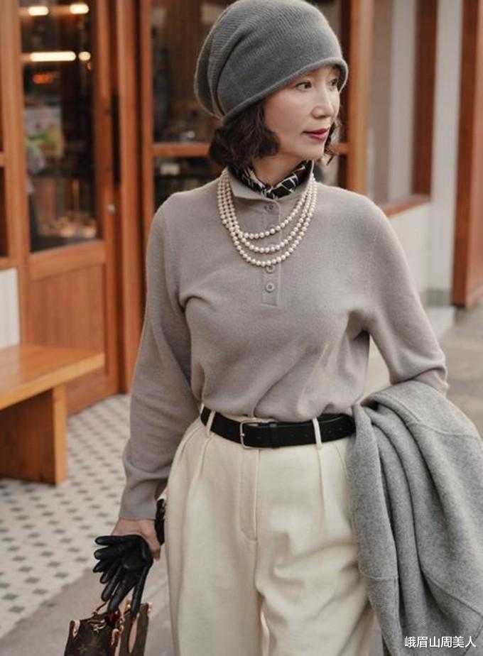 穿衣搭配|?既然已经不再年轻,那就穿出优雅气质来!三木妈妈的穿搭值得借鉴