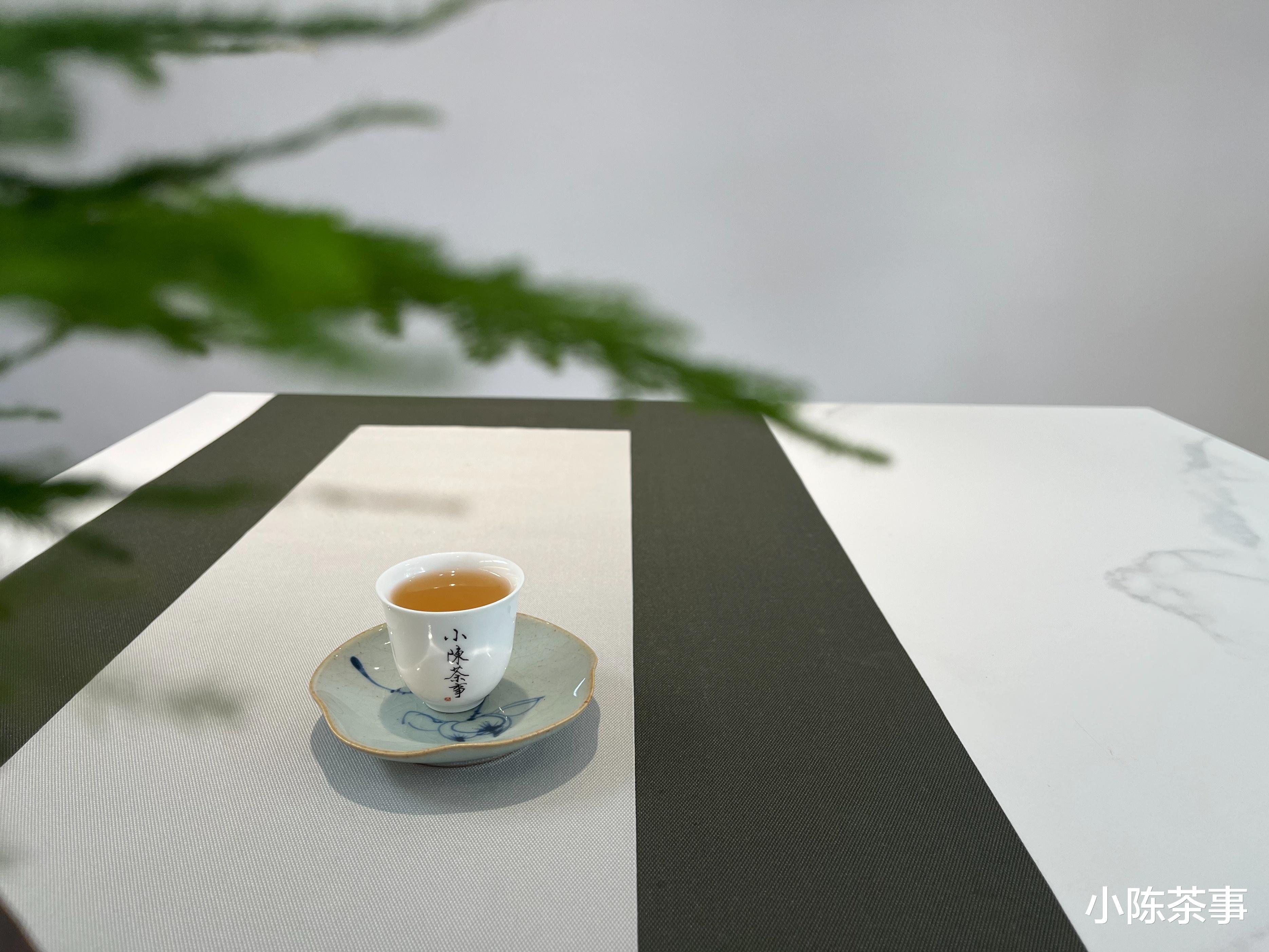 茶桌好看,喝茶更香,茶空间里常见的8大器具,你都准备好了吗?