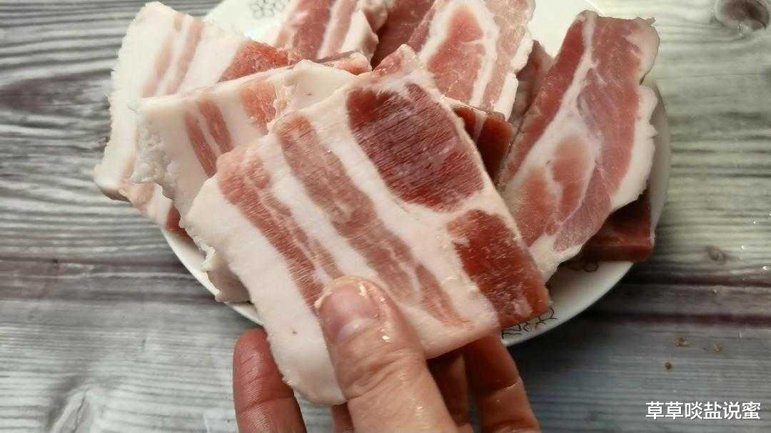 猪肉粕，又脆又香，就问你喜不喜欢？做法简单，味道不比卖的差