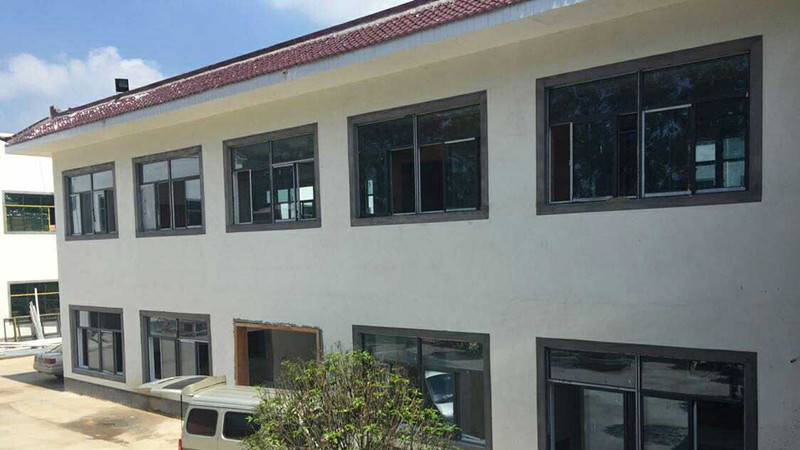 晒晒我家80w的农村别墅，上下400平，餐桌大得吓人，估计你没见过