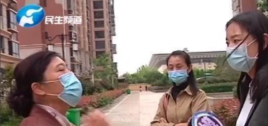 楼上改阳台，楼下被无故扎入两根承重柱，私搭乱建究竟如何解决？