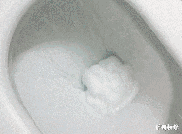 我,55岁,干了保洁20年,终于被我发现“贫穷家庭”的卫生通病!