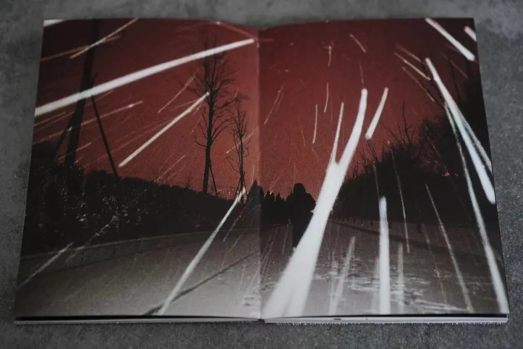 摄影的书不应该被摄影所束缚