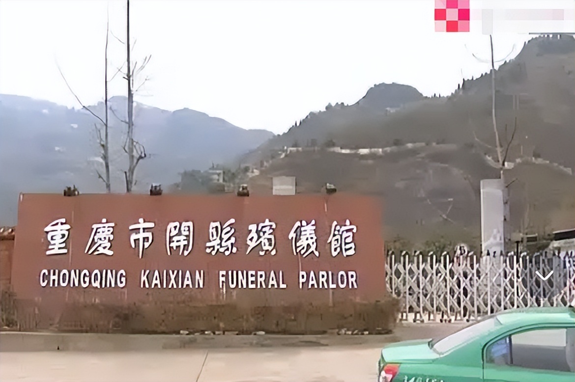14年前重庆老汉将孙女扔下楼,女婴当场死亡,老汉认罪后当庭释放