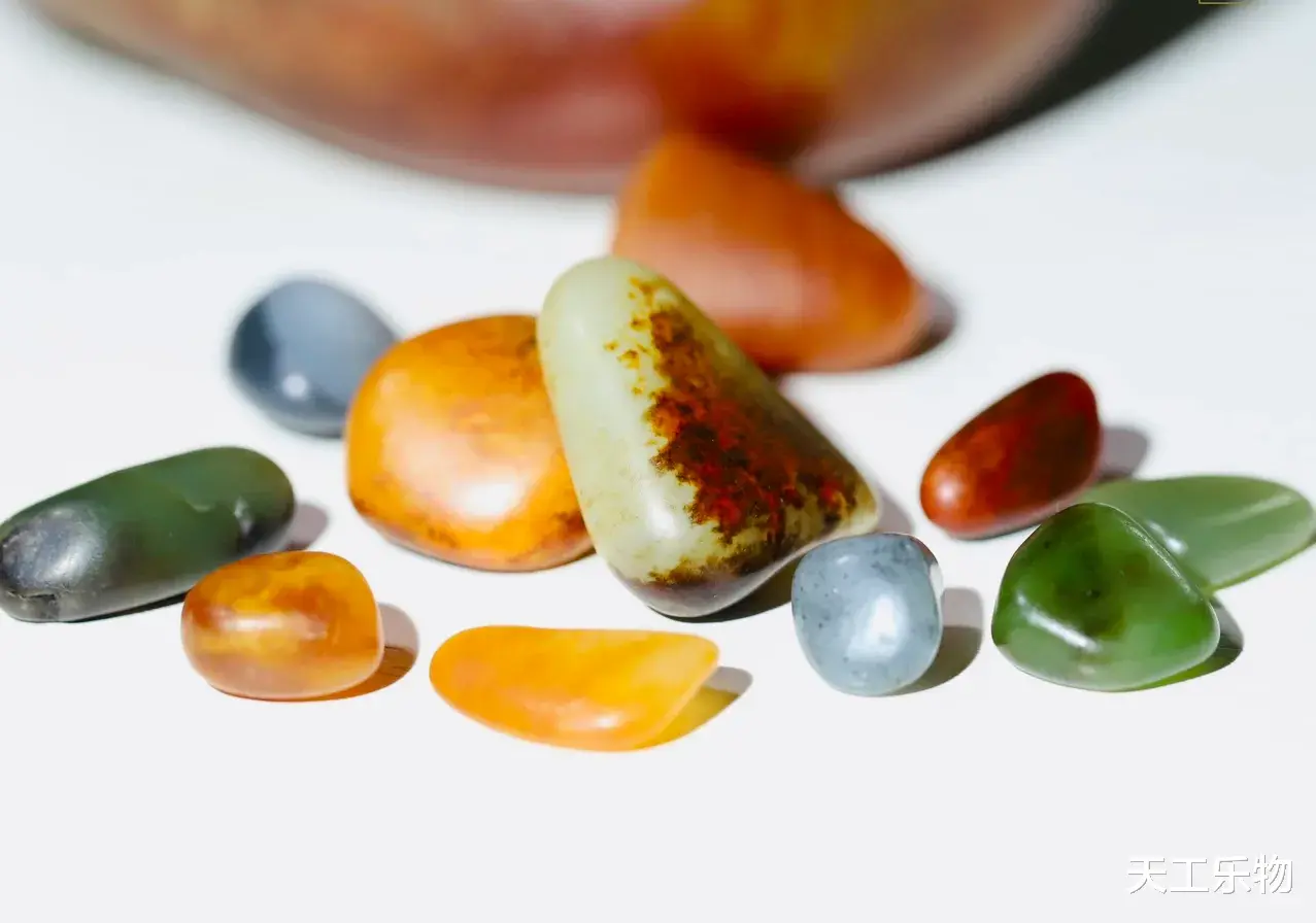 戈壁|小玉种有大智慧！盘点那些和田玉里的小而精！