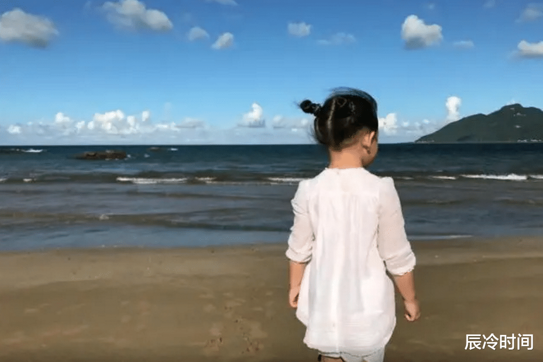 汪小菲|汪小菲风波后首发文,深夜睡不着想女儿,讲述自己多年所受的委屈