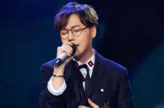 刘维|正当红官宣退圈！张杰师弟太可惜了吧