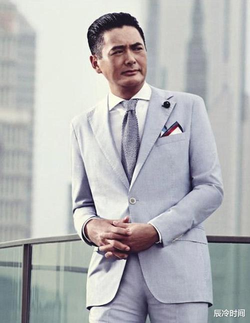 吴京|周润发替身已经很像了,看了吴京的替身,才是真正的“真假难辨”