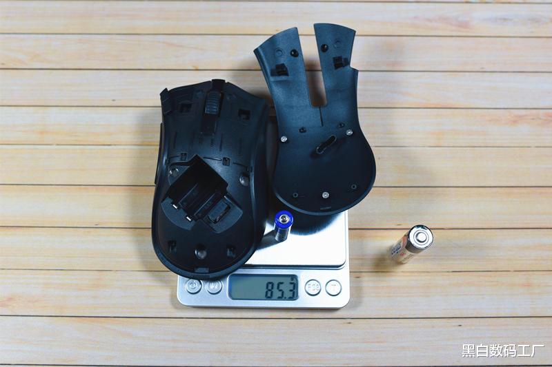 弗朗西斯|5号、7号电池都可供电的鼠标你玩过没,方便是真的