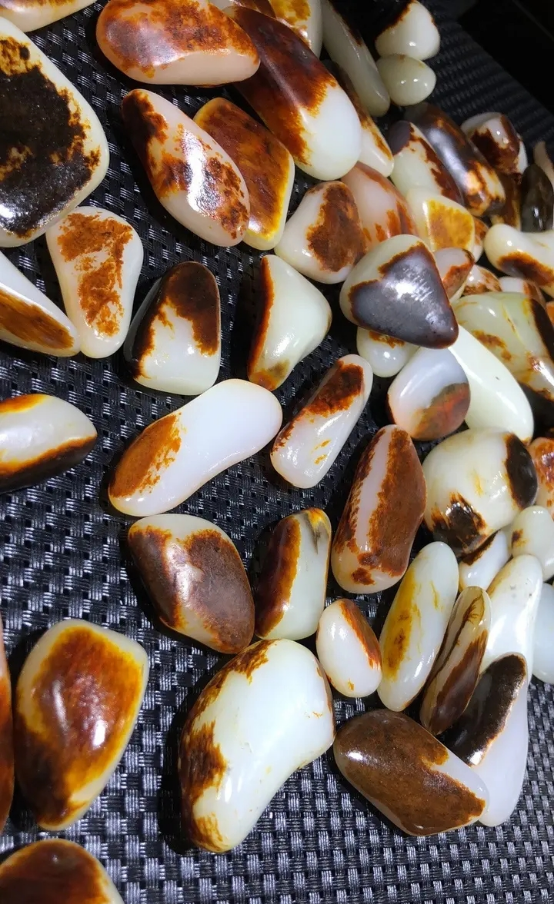 |和田玉的五种作假优化手段，早看早避雷！