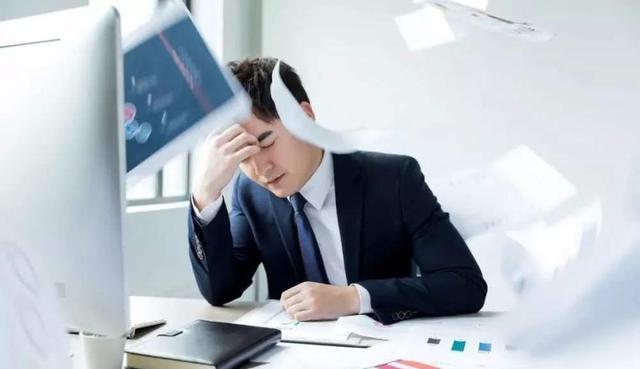 |在工作中，如果你开始变得越来越沉默了，说明你正经历这四种心态